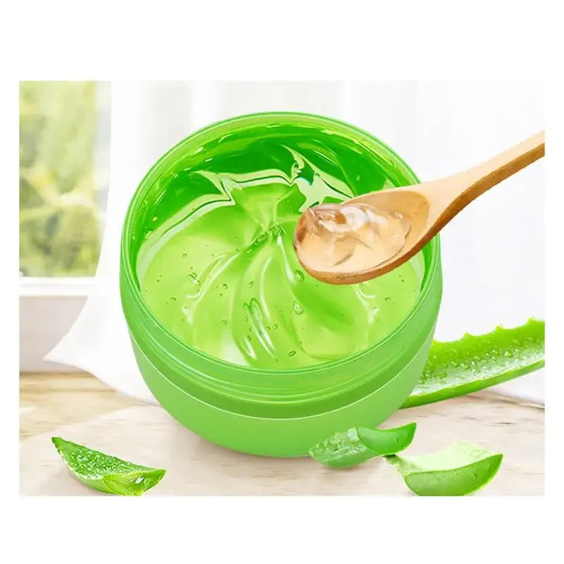 LGRAMER 99% Aloe Vera Gel – Deep Hydration & Moisturising Sleeping Mask 300g